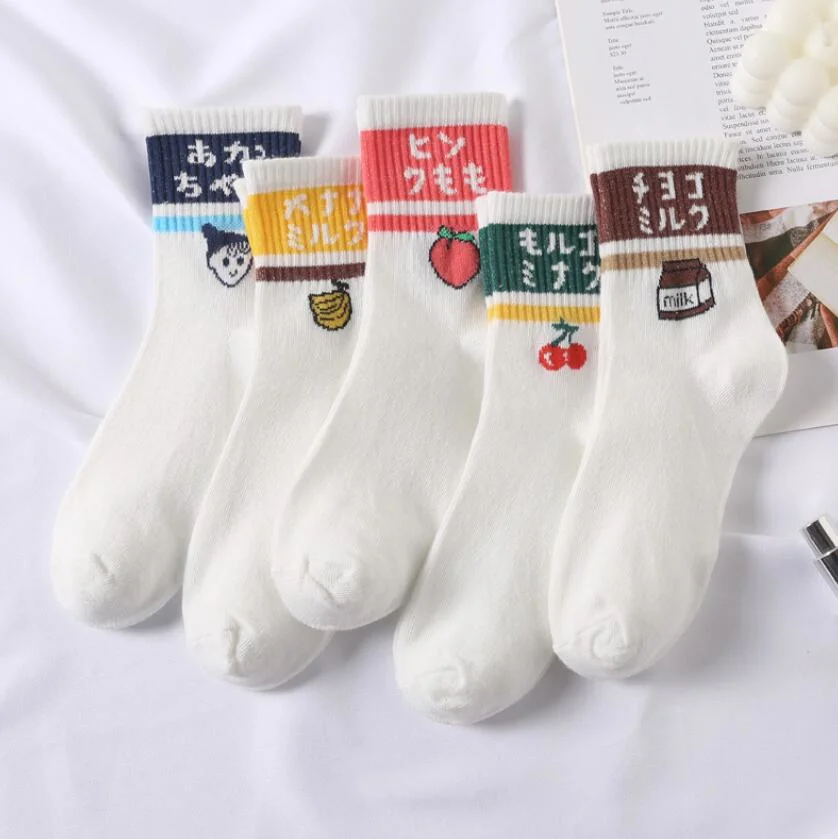 Sungnan Fashion Winter Crew Fun Socks for Women 5 Pack with Gift Box